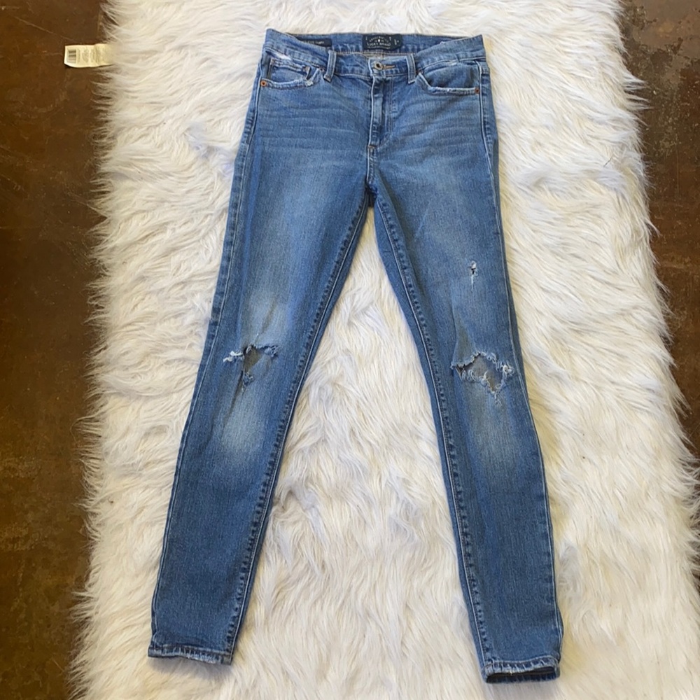Lucky Jeans
